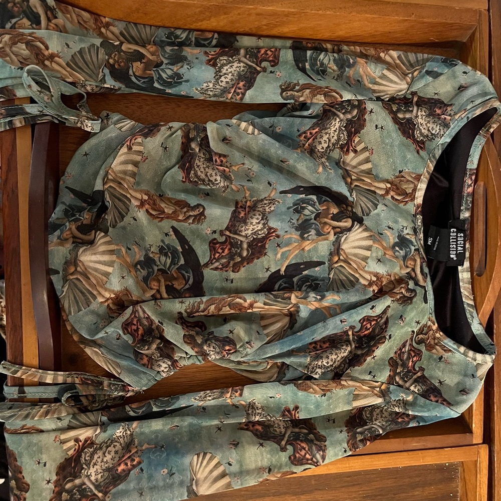 Green Patterned Long Sleeve Top
